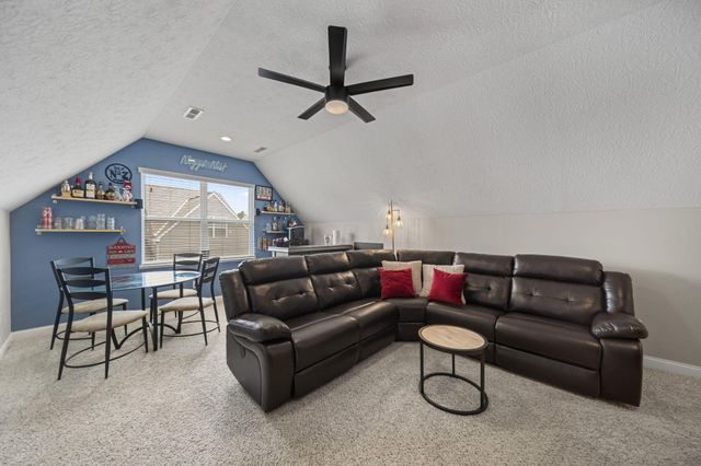 5007 Wadkins Drive, Grove City, OH 43123
