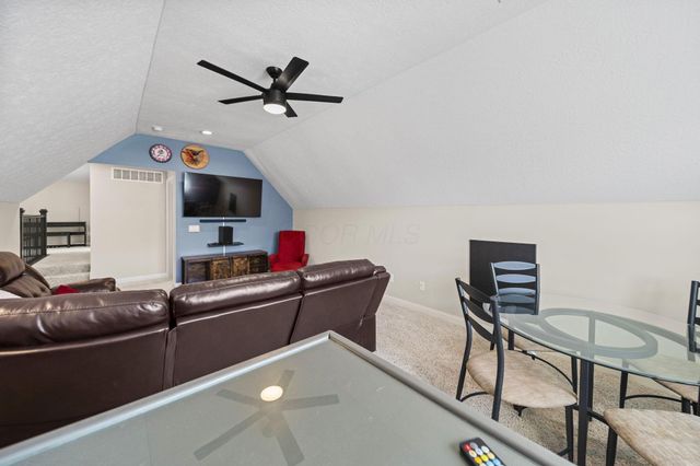 5007 Wadkins Drive, Grove City, OH 43123