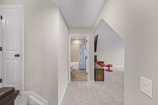 5007 Wadkins Drive, Grove City, OH 43123