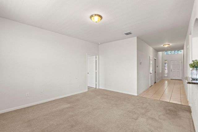 112 Major Lee LN, Jarrell, TX 76537