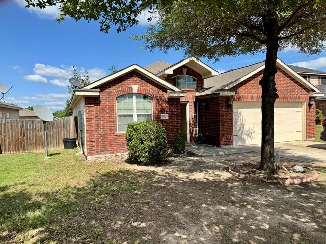 112 Major Lee LN, Jarrell, TX 76537
