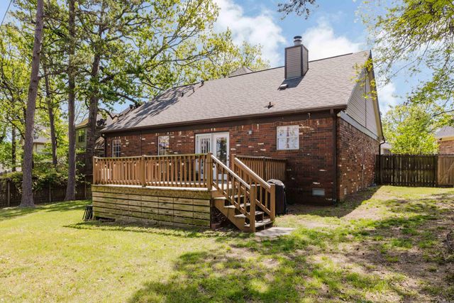 1825 Rainwood Cove Dr, Little Rock, AR 72212