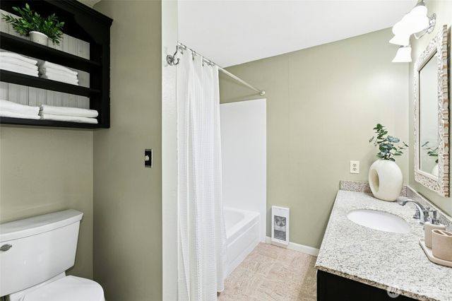 24 199th Place SE, Bothell, WA 98012