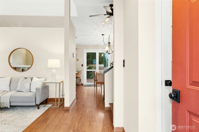 24 199th Place SE, Bothell, WA 98012