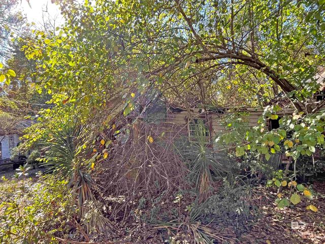 726 Travis Street, Brewton, AL 36426