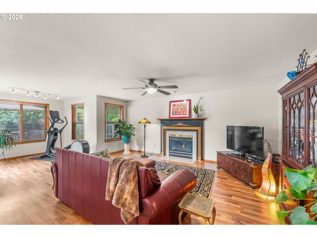 13904 Nw 23RD Ave, Vancouver, WA 98685