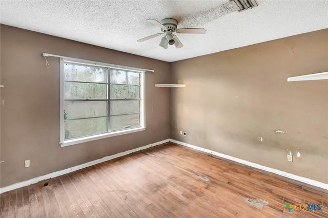 113 Wearden Drive, Victoria, TX 77904