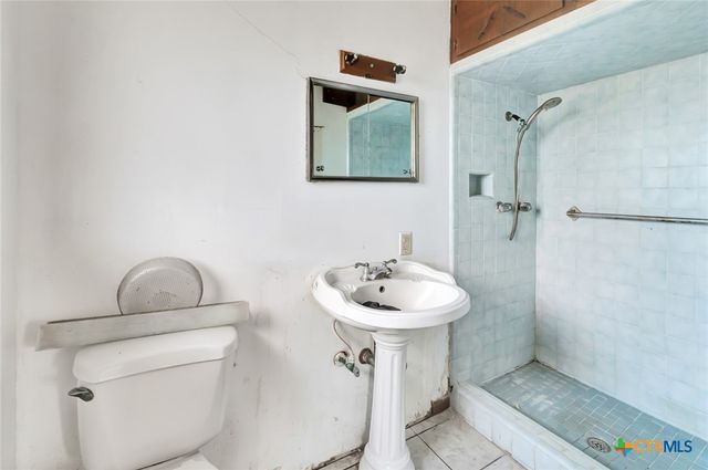 113 Wearden Drive, Victoria, TX 77904