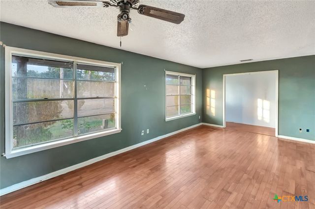 113 Wearden Drive, Victoria, TX 77904