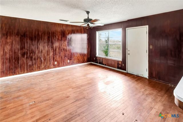 113 Wearden Drive, Victoria, TX 77904