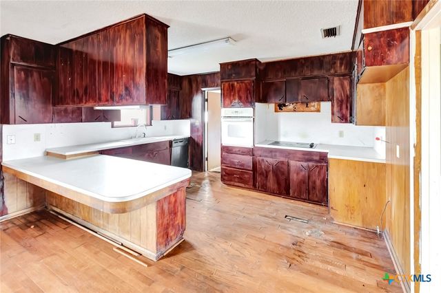 113 Wearden Drive, Victoria, TX 77904