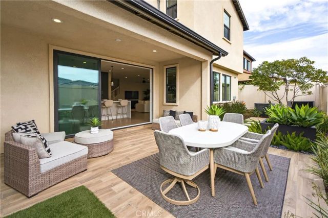 27616 Suncrest Road, San Pedro, CA 90732