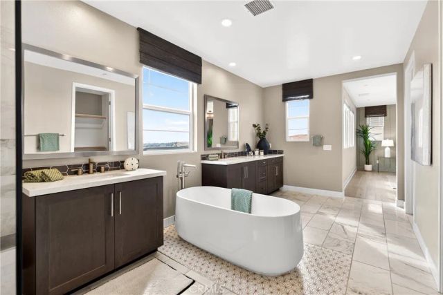 27616 Suncrest Road, San Pedro, CA 90732