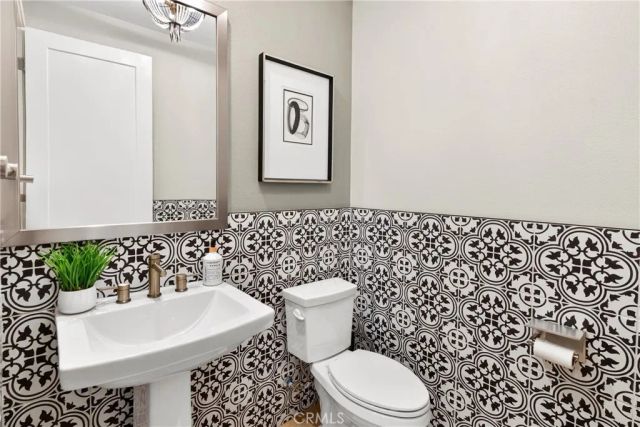 27616 Suncrest Road, San Pedro, CA 90732