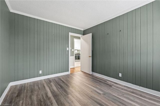 2209 Villa Drive, Greensboro, NC 27403