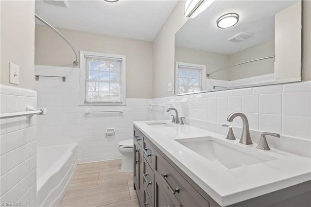 2209 Villa Drive, Greensboro, NC 27403