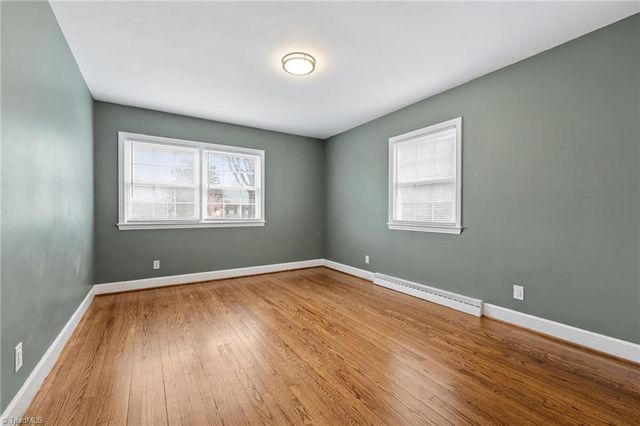 2209 Villa Drive, Greensboro, NC 27403