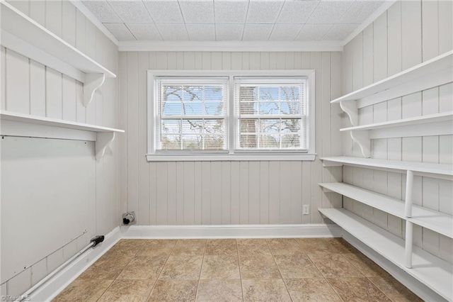 2209 Villa Drive, Greensboro, NC 27403