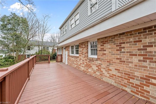 2209 Villa Drive, Greensboro, NC 27403