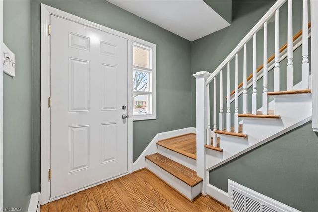 2209 Villa Drive, Greensboro, NC 27403