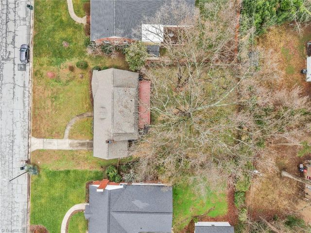 2209 Villa Drive, Greensboro, NC 27403