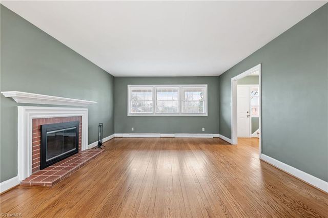 2209 Villa Drive, Greensboro, NC 27403