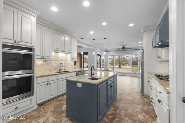 155 Beaufort Circle, Madison, MS 39110