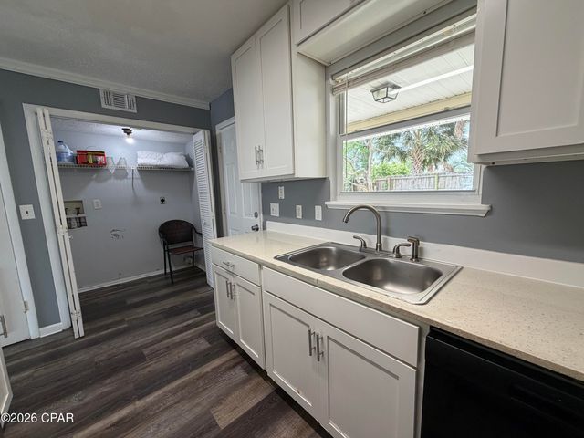 2436 Johnson Drive, Lynn Haven, FL 32444