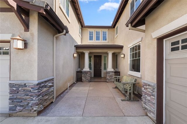 36622 Silk Oak Terrace, Murrieta, CA 92562