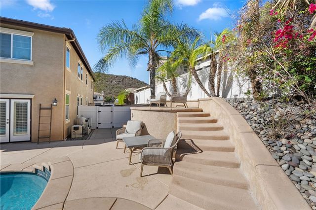 36622 Silk Oak Terrace, Murrieta, CA 92562