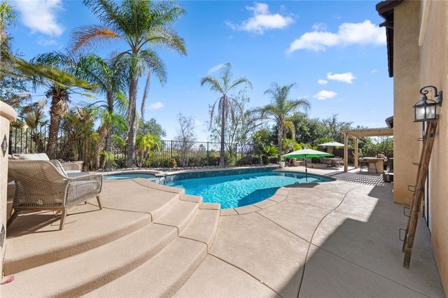 36622 Silk Oak Terrace, Murrieta, CA 92562