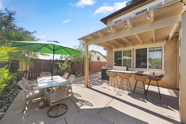 36622 Silk Oak Terrace, Murrieta, CA 92562