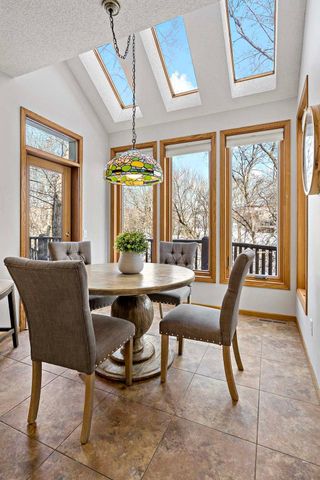 10725 Cambridge Court, Burnsville, MN 55337