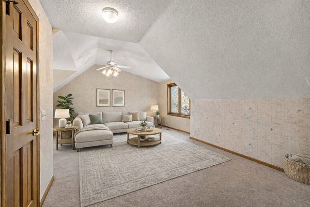 10725 Cambridge Court, Burnsville, MN 55337