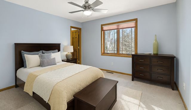 10725 Cambridge Court, Burnsville, MN 55337