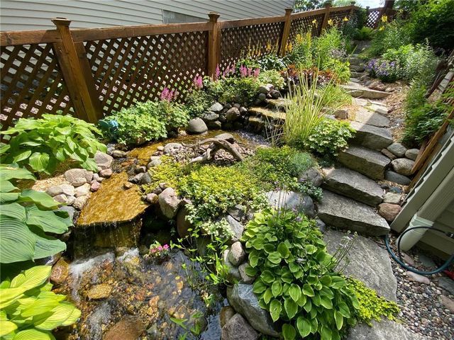 10725 Cambridge Court, Burnsville, MN 55337