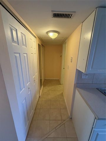 7701 STARKEY ROAD 703, Seminole, FL 33777