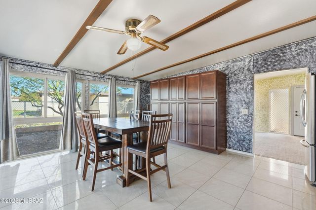 9571 E 33rd Street, Tucson, AZ 85748