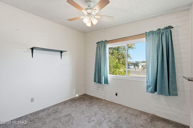 9571 E 33rd Street, Tucson, AZ 85748