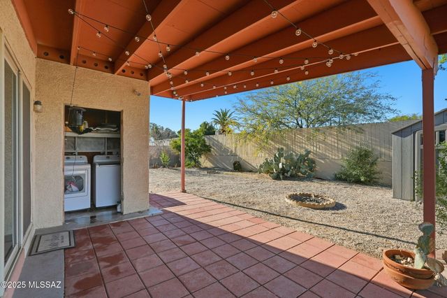 9571 E 33rd Street, Tucson, AZ 85748