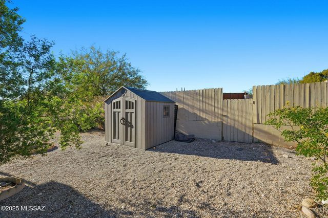 9571 E 33rd Street, Tucson, AZ 85748