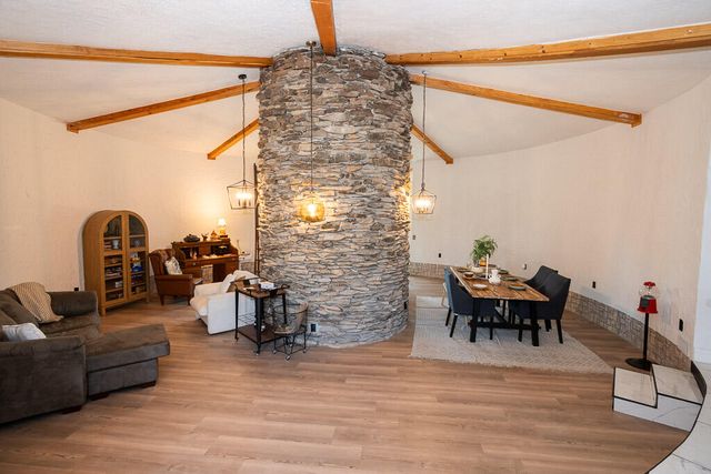 6407 N 25th Street, Ozark, MO 65721