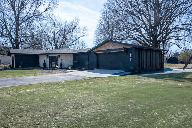 6407 N 25th Street, Ozark, MO 65721