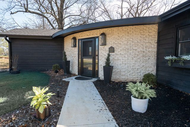 6407 N 25th Street, Ozark, MO 65721