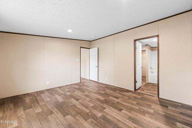 1826 Loop Road, Lafollette, TN 37766