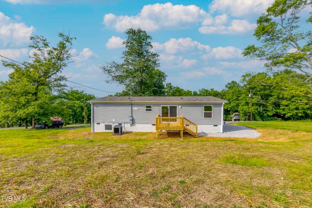 1826 Loop Road, Lafollette, TN 37766