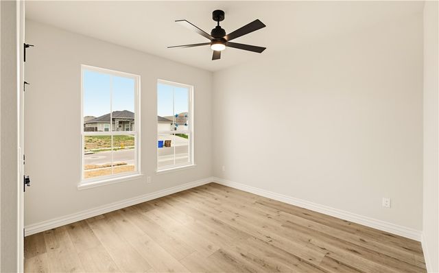 11517 Willow Weep Dr, Corpus Christi, TX 78410