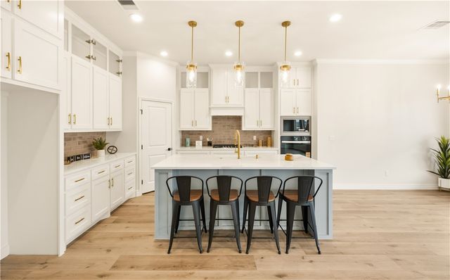 11517 Willow Weep Dr, Corpus Christi, TX 78410