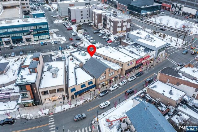 215 Main Street, Fort Lee, NJ 07024