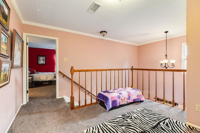 700 Sally Lake Road, Angleton, TX 77515